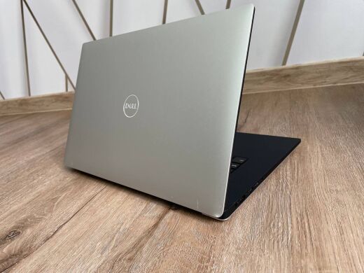 Игровой ноутбук Б-класс Dell Xps 15 7590 / 15.6" (3840х2160) IPS / Intel Core i7-9750H (6 (12) ядер по 2.6 - 4.5 GHz) / 16 GB DDR4 / 512 GB SSD M.2 / nVidia GeForce GTX 1650, 4 GB GDDR5, 128-bit / WebCam 