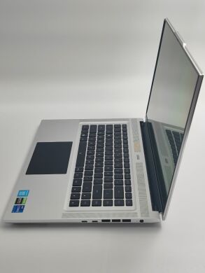 Игровой ноутбук Б-класс Gigabyte Aero 16 XE5 / 16" (3840x2400) OLED / Intel Core i7-12700H (14 (20) ядер по 3.5 - 4.7 GHz) / 16 GB DDR5 / 256 GB SSD+256 GB SSD / nVidia GeForce RTX 3070 Ti, 8 GB GDDR6, 256-bit / WebCam