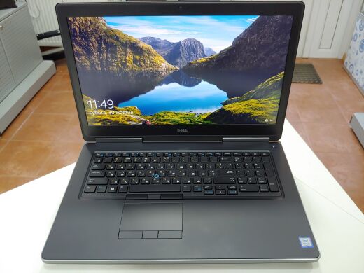 Ігровий ноутбук Dell Precision 7710 / 17.3" (1920x1080) IPS / Intel Core i5-6300HQ (4 ядра по 2.3 - 3.2 GHz) / 8 GB DDR4 / 512 GB SSD / AMD FirePro W5170M, 2 GB GDDR5, 128-bit / WebCam / USB 3.0 / HDMI