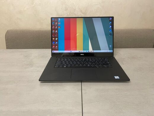 Игровой ноутбук Dell Xps 15 9550 / 15.6" (3840x2160) IPS Touch / Intel Core i7-6700HQ (4 (8) ядра по 2.6 - 3.5 GHz) / 16 GB DDR4 / 256 GB SSD M.2 / nVidia GeForce GTX 960M, 2GB GDDR5, 128-bit / WebCam