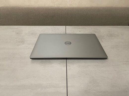 Игровой ноутбук Dell Xps 15 9550 / 15.6" (3840x2160) IPS Touch / Intel Core i7-6700HQ (4 (8) ядра по 2.6 - 3.5 GHz) / 16 GB DDR4 / 256 GB SSD M.2 / nVidia GeForce GTX 960M, 2GB GDDR5, 128-bit / WebCam