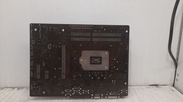 Комплект: материнская плата Gigabyte GA-H81M-DS2 / Intel Core i5-4590 (4 ядра по 3.0 - 3.7 GHz) / 16 GB DDR3 / Intel HD Graphics 4600 / Socket LGA1150 / Кулер