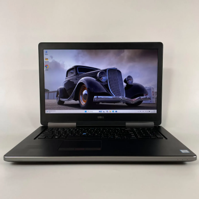 Мобільна робоча станція Б-клас Dell Precision 7720 / 17.3" (1600x900) TN / Intel Core i7-7820HQ (4 (8) ядра по 2.9 - 3.9 GHz) / 16 GB DDR4 / 960 GB SSD / nVidia Quadro P4000, 8 GB GDDR5, 256-bit / HDMI