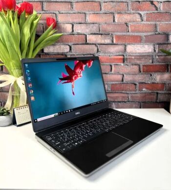 Мобільна робоча станція Dell Precision 7550 / 15.6" (1920x1080) IPS / Intel Core i7-10875H (8 (16) ядер по 2.3 - 5.1 GHz) / 32 GB DDR4 / 1000 GB SSD M.2 / nVidia Quadro RTX 4000, 8 GB GDDR6, 256-bit / WebCam + бездротова миша Мобільна робоча станція Dell Precision 7550 / 15.6" (1920x1080) IPS / Intel Core i7-10875H (8 (16) ядер по 2.3 - 5.1 GHz) / 32 GB DDR4 / 1000 GB SSD M.2 / nVidia Quadro RTX 4000, 8 GB GDDR6, 256-bit / WebCam + бездротова миша