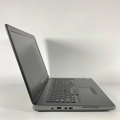 Мобільна робоча станція Dell Precision 7720 / 17.3" (1920x1080) IPS / Intel Core i7-6820HQ (4 (8) ядра по 2.7 - 3.6 GHz) / 16 GB DDR4 / 512 GB SSD / nVidia Quadro P3000, 6 GB GDDR5, 192-bit / HDMI / WebCam
