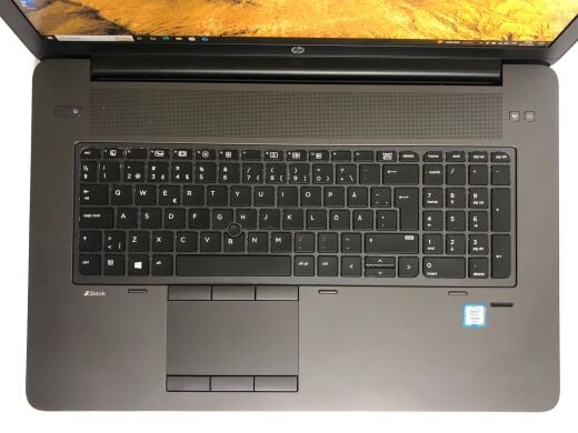Мобильная рабочая станция HP ZBook 17 G3 / 17.3" (1920x1080) IPS / Intel Xeon E3-1535M v5 (4 (8) ядра по 2.9 - 3.8 GHz) / 16 GB DDR4 / 512 GB SSD / nVidia Quadro M3000M, 4 GB GDDR5, 256-bit / WebCam / Win 10 Pro