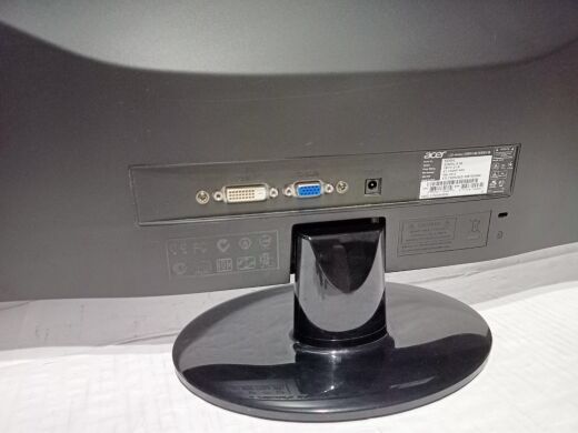 Монітор  Acer S230HL B bd / 23" (1920x1080) TN / VGA, DVI 