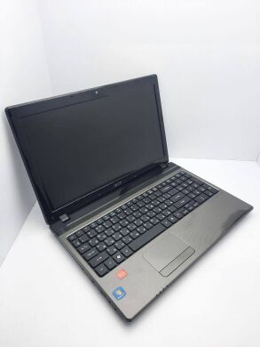 Ноутбук Б-класс Acer Aspire 5560G / 15" (1366x768) TN / AMD A8-3500M (4 ядра по 1.5 - 2.4 GHz) / 6 GB DDR3 / 120 GB SSD / AMD Radeon HD 6520G / WebCam Ноутбук Б-класс Acer Aspire 5560G / 15" (1366x768) TN / AMD A8-3500M (4 ядра по 1.5 - 2.4 GHz) / 6 GB DDR3 / 120 GB SSD / AMD Radeon HD 6520G / WebCam