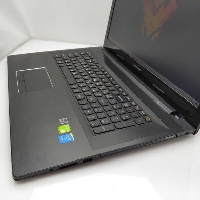 Ноутбук Б класс Lenovo Z70-80 / 17.3" (1920х1080) IPS / Intel Core i7-5500U (2 (4) ядра по 2.4 - 3.0 GHz) / 8 GB DDR3 / 256 GB SSD / nVidia GeForce 840M, 2 GB DDR3, 64-bit / WebCam / DVD-ROM / USB 3.0 / HDMI