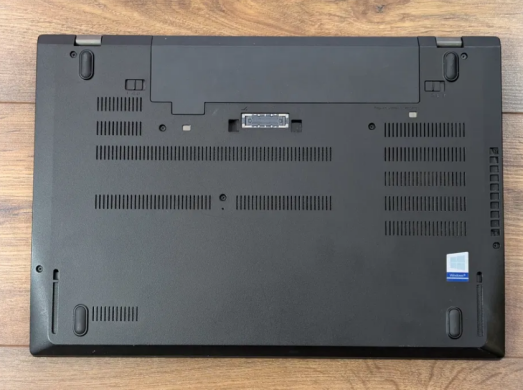 Ноутбук Lenovo Thinkpad P51s / 15.6" (1920x1080) IPS / Intel Core i7-7600U (2 (4) ядра по 2.8 - 3.9 GHz) / 8 GB DDR4 / 256 GB SSD / nVidia Quadro M520, 2 GB GDDR5, 64-bit / WebCam / Win 10 Pro