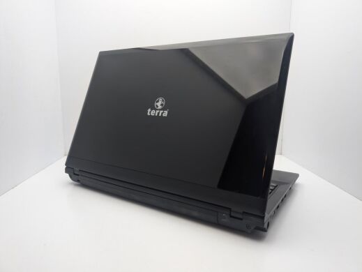 Ноутбук Terra Mobile 1512 / 15.6" (1366x768) TN / Intel Celeron 1037U (2 ядра по 1.8 GHz) / 6 GB DDR3 / 128 GB SSD / Intel HD Graphics 2500 / WebCam