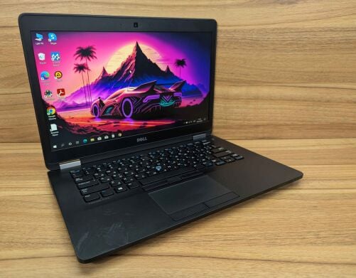 Ультрабук Dell Latitude E7470 / 14" (1920x1080) IPS / Intel Core i7-6650U (2 (4) ядра по 2.2 - 3.4 GHz) / 8 GB DDR4 / 256 GB SSD / Intel HD Graphics 520 / WebCam / Windows 10