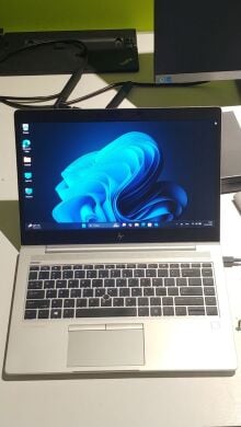 Ультрабук Б-класс HP Elitebook 745 G5 / 14" (1920x1080) IPS / AMD Ryzen 7 2700U (4 (8) ядра по 2.2 - 3.8 GHz) / 8 GB DDR4 / 128 GB SSD / AMD Radeon Vega 10 Graphics / WebCam