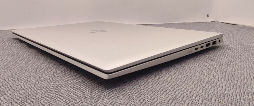 Ультрабук HP EliteBook 850 G7 / 15.6" (1920x1080) IPS / Intel Core i7-10610U (4 (8) ядра по 1.8 - 4.9 GHz) / 16 GB DDR4 / 256 GB SSD M.2 / Intel UHD Graphics / WebCam / HDMI