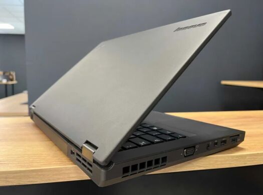 Игровой ноутбук Lenovo ThinkPad T440p / 14" (1366x768) TN / Intel Core i7-4600M (2 (4) ядра по 2.9 - 3.6 GHz) / 8 GB DDR3 / 256 GB SSD / nVidia GeForce GT 730M, 2 GB DDR3, 64-bit / WebCam / Win 10 Home
