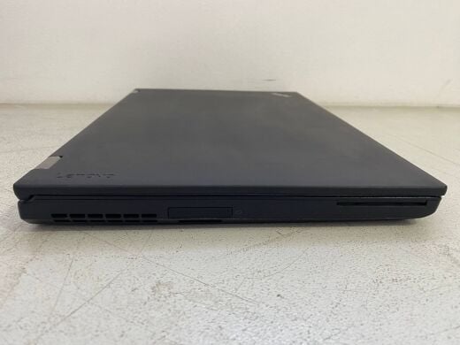 Мобільна робоча станція Lenovo ThinkPad P50 / 15.6" (1920x1080) TN / Intel Core i7-6820HQ (4 (8) ядра по 2.7 - 3.6 GHz) / 16 GB DDR4 / 256 GB SSD / nVidia Quadro M2000M, 4 GB GDDR5, 128-bit / WebCam