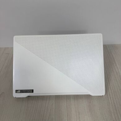 Ігровий ультрабук Б-клас Asus ROG Zephyrus G14 GA401IV / 14" (1920x1080) IPS / AMD Ryzen 9 4900HS (8 (16) ядер по 3.0 - 4.3 GHz) / 16 GB DDR4 / 512 GB SSD NVMe / nVidia GeForce RTX 2060 Max-Q, 6 GB GDDR6, 192-bit Ігровий ультрабук Б-клас Asus ROG Zephyrus G14 GA401IV / 14" (1920x1080) IPS / AMD Ryzen 9 4900HS (8 (16) ядер по 3.0 - 4.3 GHz) / 16 GB DDR4 / 512 GB SSD NVMe / nVidia GeForce RTX 2060 Max-Q, 6 GB GDDR6, 192-bit