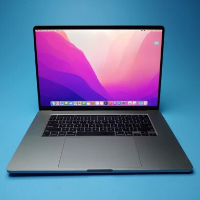 Ультрабук Apple MacBook Pro 16 2019 A2141 / 16" (3072x1920) IPS / Intel Core i7-9750H (6 (12) ядер по 2.6 - 4.5 GHz) / 64 GB DDR4 / 512 GB SSD / AMD Radeon Pro 5300M, 4 GB GDDR6, 128-bit / WebCam / MacOS