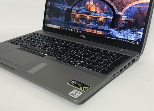 Мобільна робоча станція Б-клас Dell Precision 3551 / 15.6" (1920x1080) IPS / Intel Core i7-10750H (6 (12) ядер по 2.6 - 5.0 GHz) / 16 GB DDR4 / 256 GB SSD / nVidia Quadro P620, 4 GB GDDR5, 128-bit / Win 10 Pro Мобільна робоча станція Б-клас Dell Precision 3551 / 15.6" (1920x1080) IPS / Intel Core i7-10750H (6 (12) ядер по 2.6 - 5.0 GHz) / 16 GB DDR4 / 256 GB SSD / nVidia Quadro P620, 4 GB GDDR5, 128-bit / Win 10 Pro