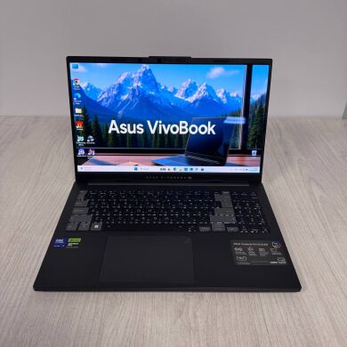 Игровой ноутбук Б-класс Asus Vivobook Pro 15 OLED N6506MU / 15.6" (2560x1440) OLED / Intel Core Ultra 9 185H (16 (22) ядер по 2.3 - 5.1 GHz) / 24 GB DDR5 / 2000 GB SSD NVMe / nVidia GeForce RTX 4060, 8 GB GDDR6, 128-bit / WebCam Игровой ноутбук Б-класс Asus Vivobook Pro 15 OLED N6506MU / 15.6" (2560x1440) OLED / Intel Core Ultra 9 185H (16 (22) ядер по 2.3 - 5.1 GHz) / 24 GB DDR5 / 2000 GB SSD NVMe / nVidia GeForce RTX 4060, 8 GB GDDR6, 128-bit / WebCam