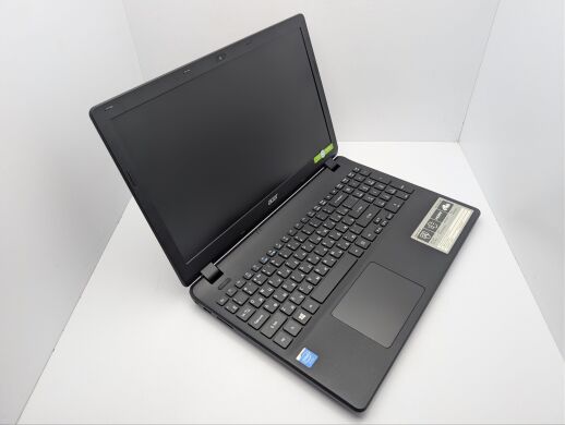 Ноутбук Acer Aspire ES1-531 / 15.6" (1366x768) TN / Intel Celeron N3050 (2 ядра по 1.6 - 2.16 GHz) / 8 GB DDR3 / 500 GB HDD / Intel HD Graphics / WebCam Ноутбук Acer Aspire ES1-531 / 15.6" (1366x768) TN / Intel Celeron N3050 (2 ядра по 1.6 - 2.16 GHz) / 8 GB DDR3 / 500 GB HDD / Intel HD Graphics / WebCam
