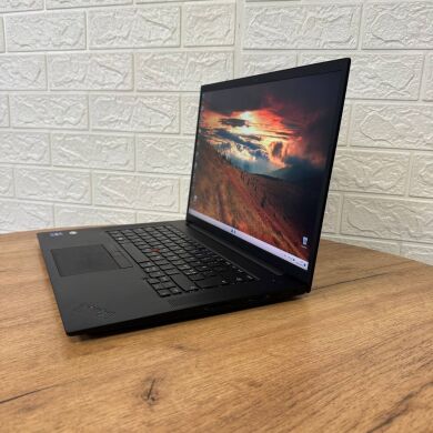 Ігровий ультрабук Б-клас Lenovo ThinkPad X1 Extreme Gen 5 / 16" (2560x1600) IPS / Intel Core i7-12700H (14 (20) ядер по 3.5 - 4.7 GHz) / 16 GB DDR5 / 512 GB SSD NVMe / nVidia GeForce RTX 3050 Ti, 4 GB GDDR6, 128-bit / WebCam