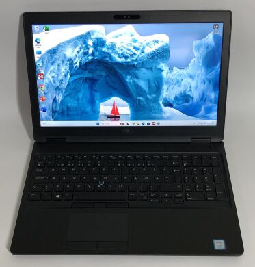 Мобільна робоча станція Dell Precision 3530 / 15.6" (1920x1080) IPS / Intel Core i7-8850H (6 (12) ядер по 2.6 - 4.3 GHz) / 16 GB DDR4 / 512 GB SSD / nVidia Quadro P600, 4 GB GDDR5, 128-bit / WebCam / Win 11 Pro