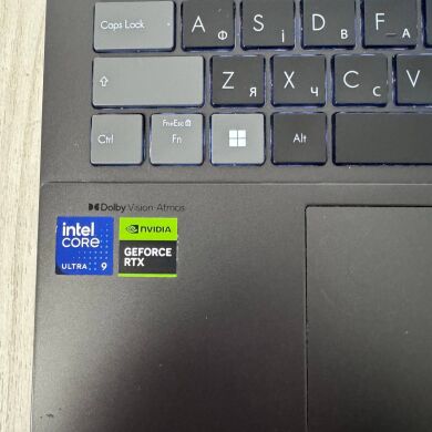 Игровой ноутбук Б-класс Asus Vivobook Pro 15 OLED N6506MU / 15.6" (2560x1440) OLED / Intel Core Ultra 9 185H (16 (22) ядер по 2.3 - 5.1 GHz) / 24 GB DDR5 / 2000 GB SSD NVMe / nVidia GeForce RTX 4060, 8 GB GDDR6, 128-bit / WebCam Игровой ноутбук Б-класс Asus Vivobook Pro 15 OLED N6506MU / 15.6" (2560x1440) OLED / Intel Core Ultra 9 185H (16 (22) ядер по 2.3 - 5.1 GHz) / 24 GB DDR5 / 2000 GB SSD NVMe / nVidia GeForce RTX 4060, 8 GB GDDR6, 128-bit / WebCam
