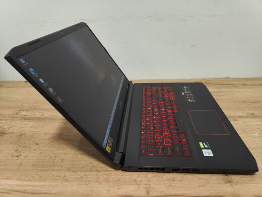Ігровий ноутбук Acer Nitro AN517-52 / 17.3" (1920x1080) IPS / Intel Core i5-10300H (4 (8) ядра по 2.5 - 4.5 GHz) / 16 GB DDR4 / 512 GB SSD / nVidia GeForce GTX 1650 Ti, 4 GB GDDR6, 128-bit / WebCam