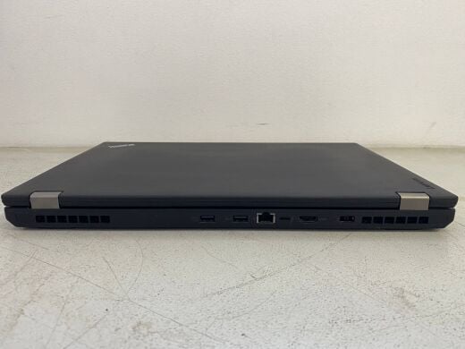 Мобільна робоча станція Lenovo ThinkPad P50 / 15.6" (1920x1080) TN / Intel Core i7-6820HQ (4 (8) ядра по 2.7 - 3.6 GHz) / 16 GB DDR4 / 256 GB SSD / nVidia Quadro M2000M, 4 GB GDDR5, 128-bit / WebCam