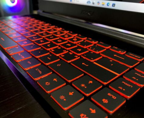 Игровой ноутбук MSI GF63 Thin 11UC / 15.6" (1920x1080) IPS / Intel Core i5-11400H (6 (12) ядер по 2.7 - 4.5 GHz) / 8 GB DDR4 / 256 GB SSD / nVidia GeForce GTX 1650, 4 GB GDDR5, 128-bit / WebCam