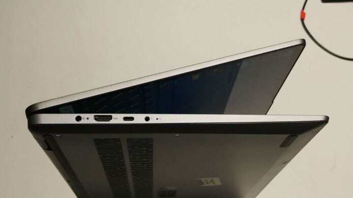 Ультрабук Б-клас Lenovo IdeaPad Flex 5 16ABR8 / 16" (1920x1200) IPS Touch / AMD Ryzen 7 7730U (8 (16) ядер по 2.0 - 4.5 GHz) / 16 GB DDR4 / 256 GB SSD / AMD Radeon Vega Graphics / WebCam / Win 11