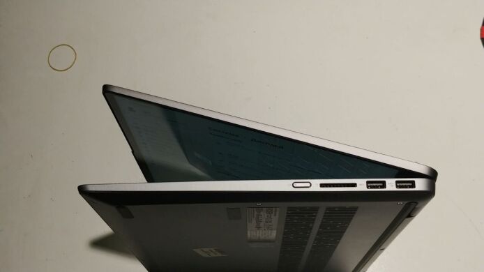 Ультрабук Б-клас Lenovo IdeaPad Flex 5 16ABR8 / 16" (1920x1200) IPS Touch / AMD Ryzen 7 7730U (8 (16) ядер по 2.0 - 4.5 GHz) / 16 GB DDR4 / 256 GB SSD / AMD Radeon Vega Graphics / WebCam / Win 11