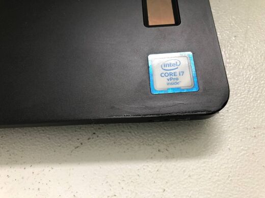 Игровой ноутбук Б-класс Dell Latitude E5570 / 15.6" (1920x1080) IPS / Intel Core i7-6820HQ (4 (8) ядра по 2.7 - 3.6 GHz) / 8 GB DDR4 / 256 GB SSD / AMD Radeon R7 M370, 2 GB GDDR5, 128-bit / WebCam / HDMI Игровой ноутбук Б-класс Dell Latitude E5570 / 15.6" (1920x1080) IPS / Intel Core i7-6820HQ (4 (8) ядра по 2.7 - 3.6 GHz) / 8 GB DDR4 / 256 GB SSD / AMD Radeon R7 M370, 2 GB GDDR5, 128-bit / WebCam / HDMI