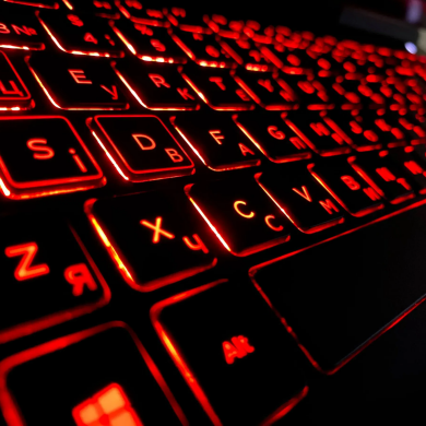 Игровой ноутбук Dell Inspiron 15 7000 / 15.6" (1920x1080) IPS / Intel Core i5-7300HQ (4 ядра по 2.5 - 3.5 GHz) / 16 GB DDR4 / 512 GB SSD / nVidia GeForce GTX 1050, 4 GB GDDR5, 128-bit / WebCam / HDMI