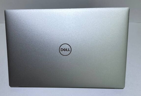 Мобильная рабочая станция Б-класс Dell Precision 5550 / 15.6" (1920x1080) IPS / Intel Core i7-10750H (6 (12) ядер по 2.6 - 5.0 GHz) / 32 GB DDR4 / 256 GB SSD + 256 GB SSD / nVidia Quadro T1000, 4 GB GDDR5, 128-bit / WebCam