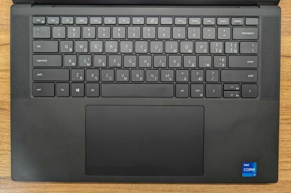 Мобильная рабочая станция Dell Precision 5560 / 15.6" (1920x1080) IPS / Intel Core i7-11850H (8 (16) ядер по 2.5 - 4.8 GHz) / 32 GB DDR4 / 512 GB SSD / nVidia Quadro T1200, 4 GB GDDR6, 128-bit / WebCam / TouchID / Windows 10