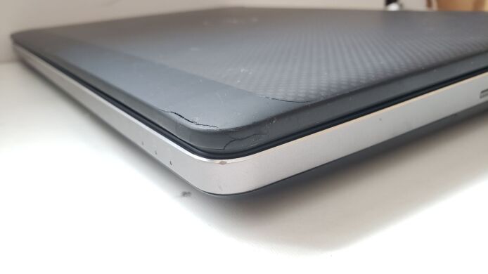 Мобильная рабочая станция Б-класс Dell Precision 7520 / 15.6" (1920x1080) IPS / Intel Core i7-6820HQ (4 (8) ядра по 2.7 - 3.6 GHz) / 32 GB DDR4 / 512 GB SSD + 500 GB HDD / nVidia Quadro M2200, 4 GB GDDR5, 128-bit / WebCam