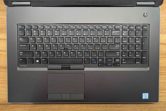 Мобильная рабочая станция Dell Precision 7740 / 17.3" (1920x1080) IPS / Intel Xeon E-2276M (6 (12) ядер по 2.8 - 4.7 GHz) / 64 GB DDR4 / 512 GB SSD + 512 GB SSD / nVidia Quadro RTX 4000, 8 GB GDDR6, 256-bit / WebCam / Windows 10