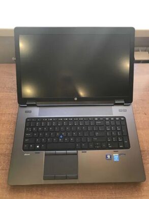 Мобільна робоча станція HP zBook 17 G2 / 17.3" (1920x1080) TN / Intel Core i7-4700MQ (4 (8) ядра 2.4 - 3.4 GHz) / 16 GB DDR4 / 256 GB SSD / nVidia Quadro K610M, 1 GB GDDR5, 64-bit / WebCam