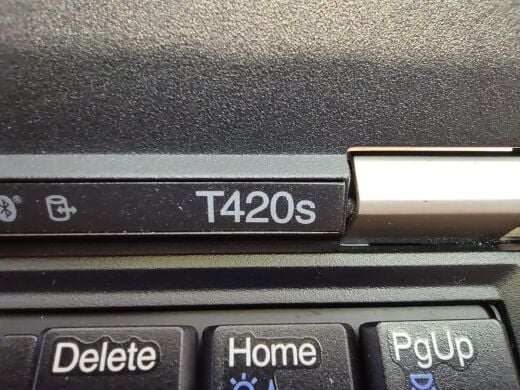 Ноутбук Б-класс Lenovo ThinkPad T420s / 14" (1600x900) TN / Intel Core i5-2520M (2 (4) ядра по 2.5 - 3.2 GHz) / 4 GB DDR3 / 120 GB SSD / Intel HD Graphics 3000 / WebCam / Без АКБ 