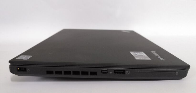 Ультрабук Б-клас Lenovo ThinkPad T440 / 14" (1366x768) TN / Intel Core i5-4300U (2 (4) ядра по 1.9 - 2.9 GHz) / 8 GB DDR3 / 240 GB SSD / Intel HD Graphics 4400 / WebCam / Win 10 Pro Ультрабук Б-клас Lenovo ThinkPad T440 / 14" (1366x768) TN / Intel Core i5-4300U (2 (4) ядра по 1.9 - 2.9 GHz) / 8 GB DDR3 / 240 GB SSD / Intel HD Graphics 4400 / WebCam / Win 10 Pro