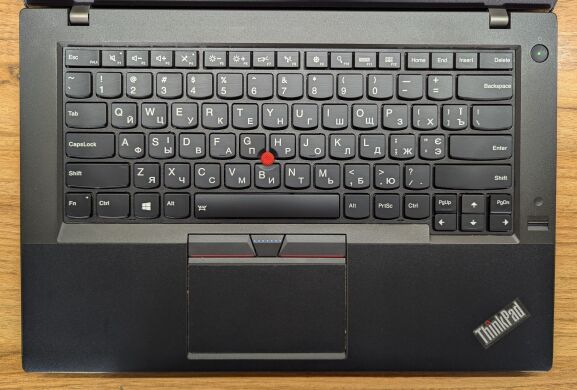 Ультрабук Lenovo ThinkPad T460 / 14" (1920x1080) IPS / Intel Core i5-6300U (2 (4) ядра по 2.4 - 3.0 GHz) / 8 GB DDR4 / 240 GB SSD / Intel HD Graphics 520 / WebCam / TouchID / Windows 10 Ультрабук Lenovo ThinkPad T460 / 14" (1920x1080) IPS / Intel Core i5-6300U (2 (4) ядра по 2.4 - 3.0 GHz) / 8 GB DDR4 / 240 GB SSD / Intel HD Graphics 520 / WebCam / TouchID / Windows 10