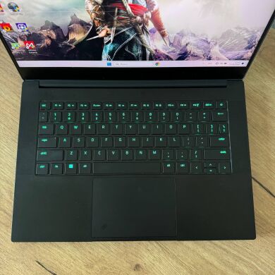 Ігровий ноутбук Razer Blade 14 RZ09-0427 / 14" (2560x1440) IPS / AMD Ryzen 9 6900HX (8 (16) ядер по 3.3 - 4.9 GHz) / 16 GB DDR5 / 1000 GB SSD / nVidia GeForce RTX 3070 Ti, 8 GB GDDR6, 256-bit / WebCam