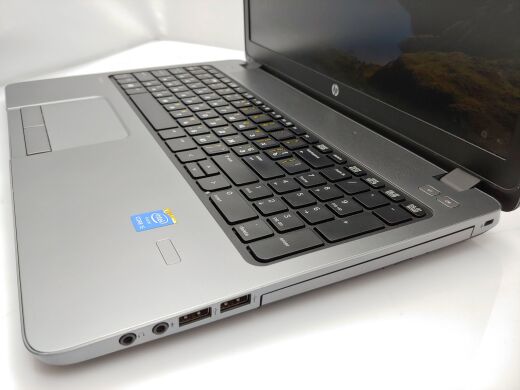 Ноутбук HP Probook 450 G1 Black / 15.6" (1366x768) TN / Intel Core i5-4200M (2 (4) ядра по 2.5 - 3.1 GHz) / 8 GB DDR3 / 240 GB SSD / AMD Radeon HD 8670M, 1 GB DDR3, 64-bit / WebCam Ноутбук HP Probook 450 G1 Black / 15.6" (1366x768) TN / Intel Core i5-4200M (2 (4) ядра по 2.5 - 3.1 GHz) / 8 GB DDR3 / 240 GB SSD / AMD Radeon HD 8670M, 1 GB DDR3, 64-bit / WebCam