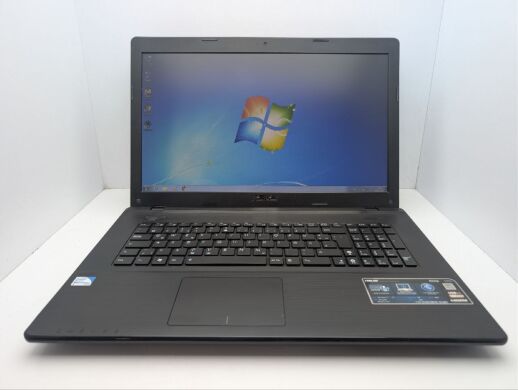 Ноутбук Asus R704A / 17.3" (1600x900) TN / Intel Pentium B970 (2 ядра по 2.3 GHz) / 8 GB DDR3 / 320 GB HDD / Intel HD Graphics / WebCam / DVD-ROM