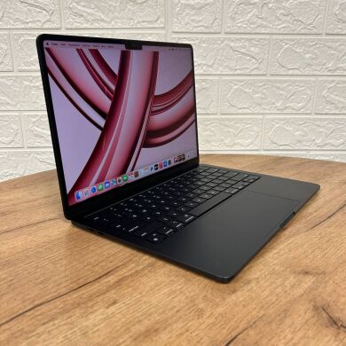 Ультрабук Apple MacBook Air 2024 A2681 / 13.6" (2560x1664) IPS / Apple M3 (8 ядер по 4.05 GHz) / 8 GB DDR5 / 256 GB SSD / Apple M3 Graphics / WebCam / MacOS