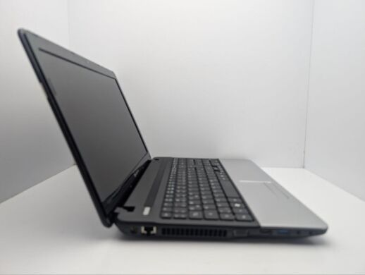 Ноутбук Packard Bell EasyNote TE11BZ / 15.6" (1366x768) TN / AMD E1-1200 (2 ядра по 1.4 GHz) / 6 GB DDR3 / 120 GB SSD / AMD Radeon HD 7310 Graphics / WebCam / DVD-ROM