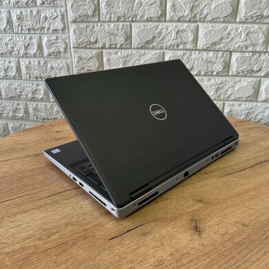 Мобильная рабочая станция Dell Precision 7540 / 15.6" (1920x1080) IPS / Intel Core i7-9850H (6 (12) ядер по 2.6 - 4.6 GHz) / 16 GB DDR4 / 512 GB SSD / nVidia Quadro T1000, 4 GB GDDR6, 128-bit / WebCam