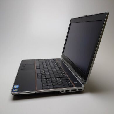 Ноутбук Dell Latitude E6520 / 15.6" (1366x768) TN / Intel Core i5-2520M (2 (4) ядра по 2.5 - 3.2 GHz) / 8 GB DDR3 / 240 GB SSD / nVidia NVS 4200M, 1 GB DDR3, 64-bit / DVD-ROM / Win 10 Pro Ноутбук Dell Latitude E6520 / 15.6" (1366x768) TN / Intel Core i5-2520M (2 (4) ядра по 2.5 - 3.2 GHz) / 8 GB DDR3 / 240 GB SSD / nVidia NVS 4200M, 1 GB DDR3, 64-bit / DVD-ROM / Win 10 Pro